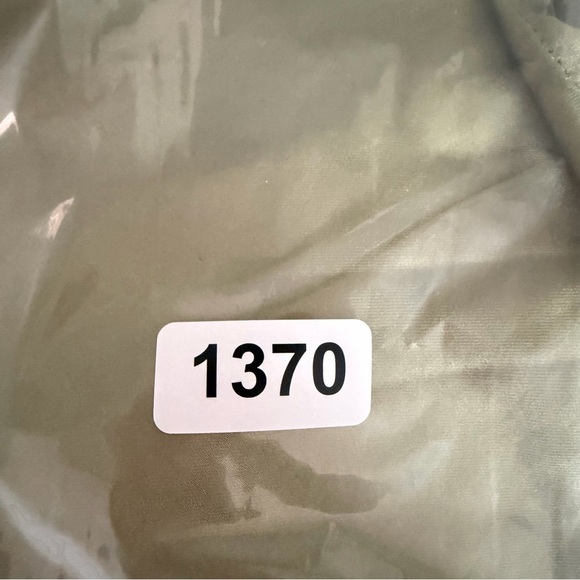 New! Petal + Pup Grasie Olive Green Satin Halter Maxi Dress Size 8 41370 - Picture 14 of 14